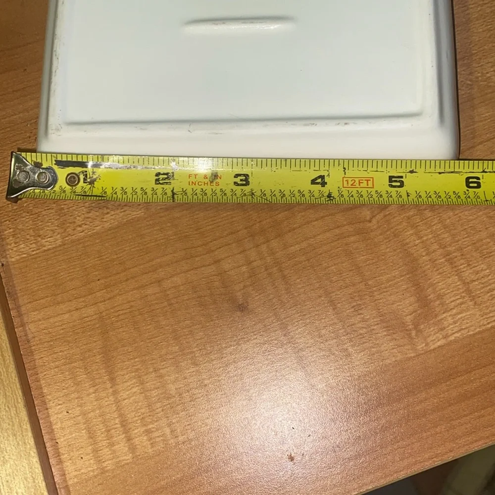 Two cute jewelry/make-up trays